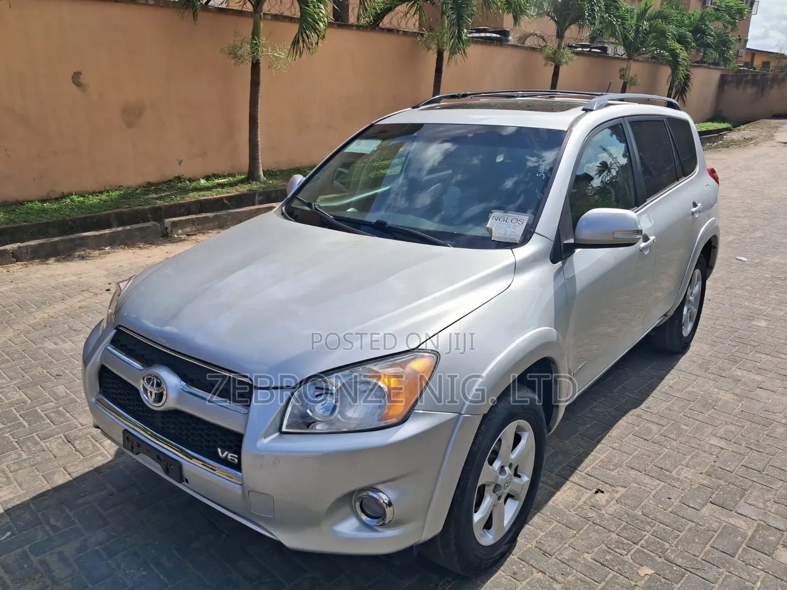 Toyota RAV4 2013 Silver