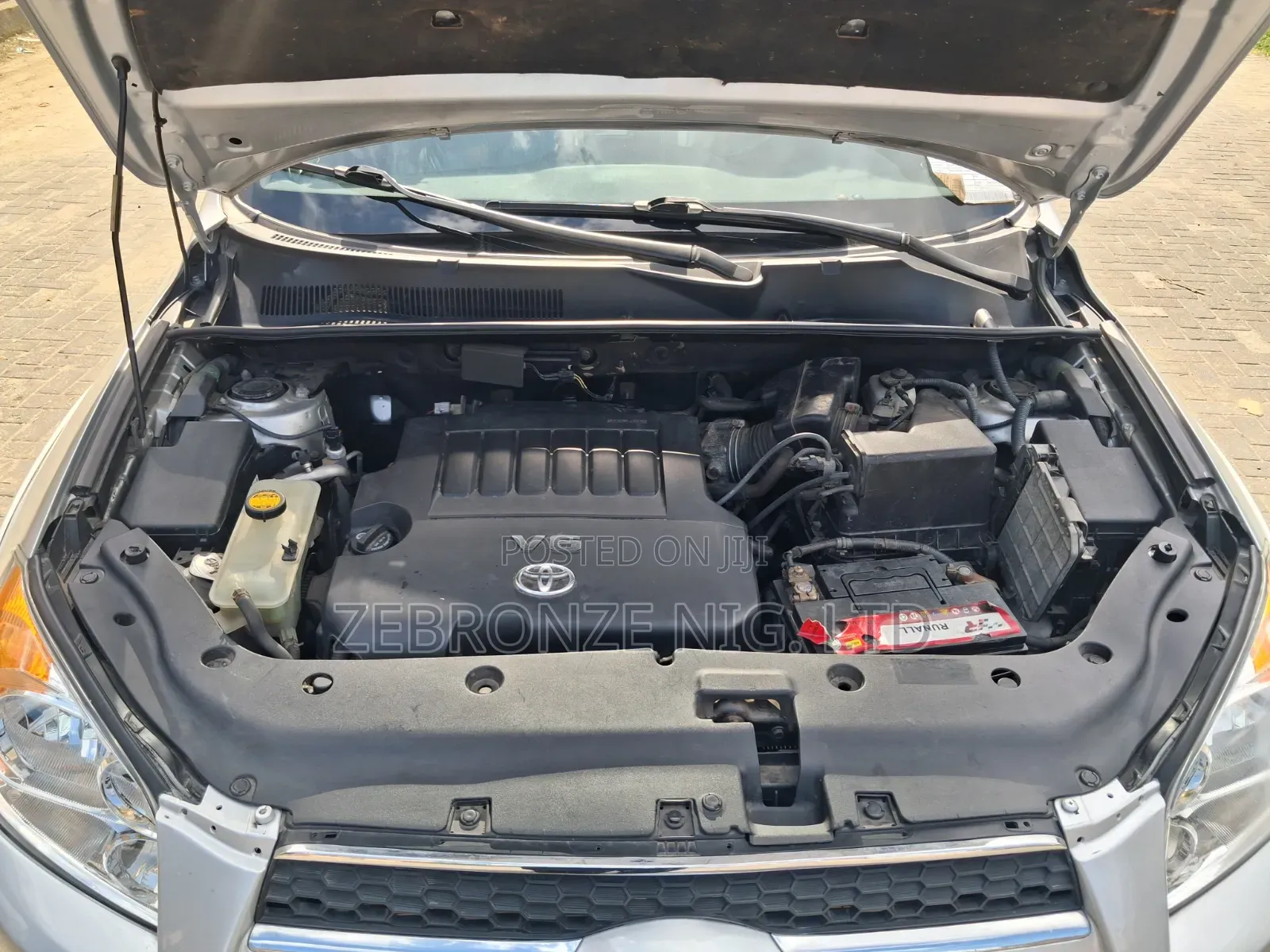 Toyota RAV4 2013 Silver