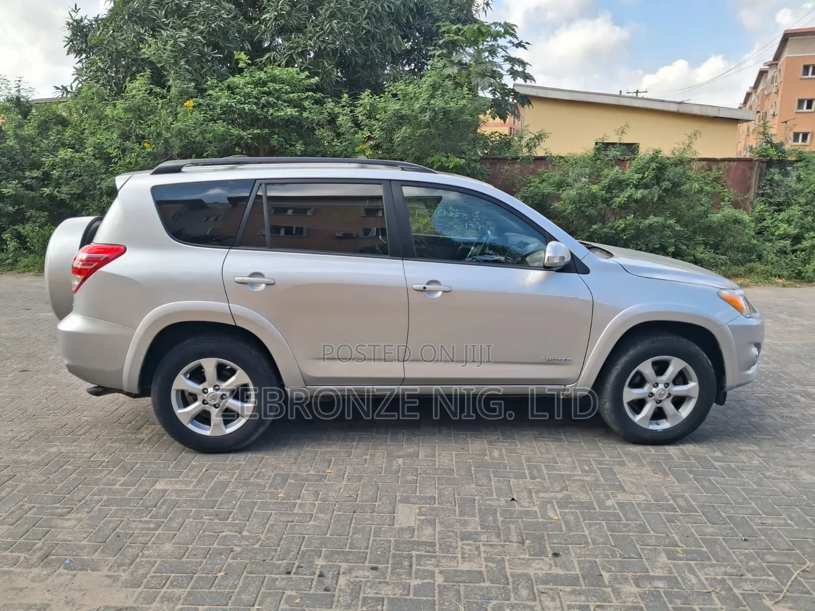 Toyota RAV4 2013 Silver