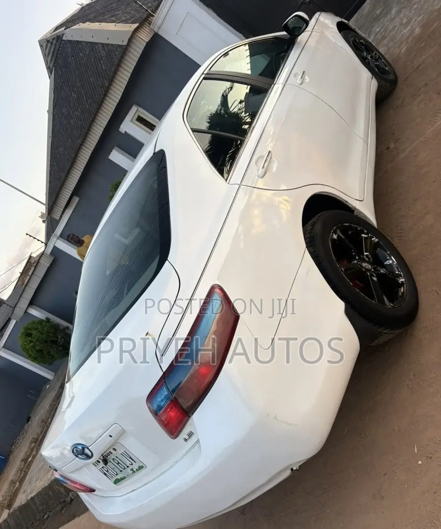 Toyota Camry 2007 White