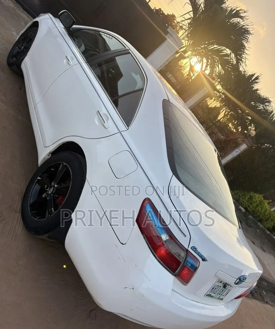 Toyota Camry 2007 White