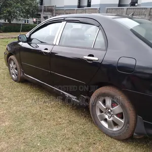 Toyota Corolla 2003 Black