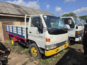 Toyota Dyname 150 Dropside Body