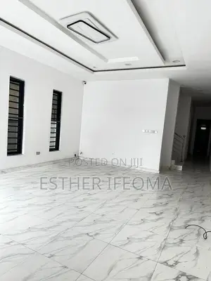 4bdrm Duplex in 2Nd Toll Gate, Chevron for rent