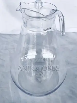 Acrylic Transparent Water Pitcher (8221)