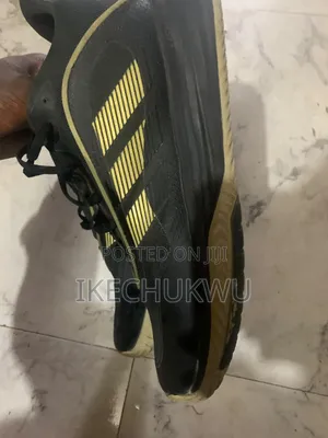Basketball Shoe
