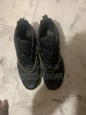 Basketball Shoe