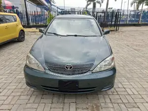 Toyota Camry 2004 Blue