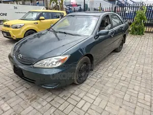 Toyota Camry 2004 Blue