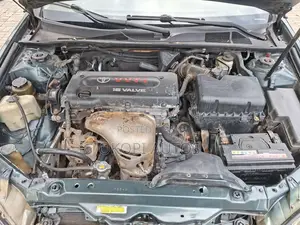 Toyota Camry 2004 Blue