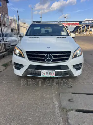 Mercedes-Benz M Class ML400 4MATIC 4dr SUV AWD (3.0L 6cyl Turbo 7A)