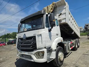 HOWO 371 TIPPER 2000 White