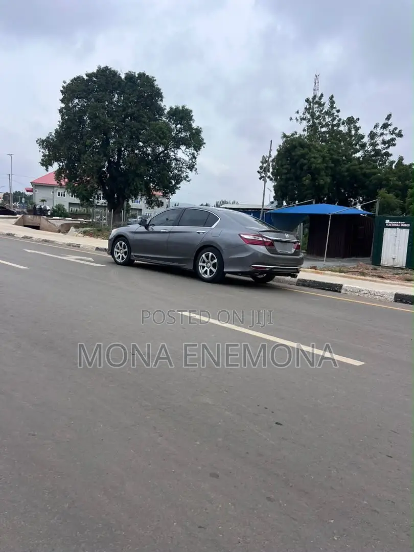 Honda Accord 2017 Gray