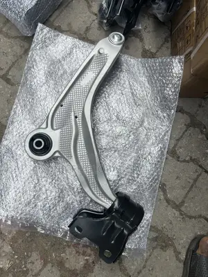 Lower Control Arm Ford Edge 2017-2018