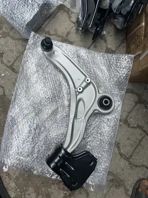 Lower Control Arm Ford Edge 2017-2018