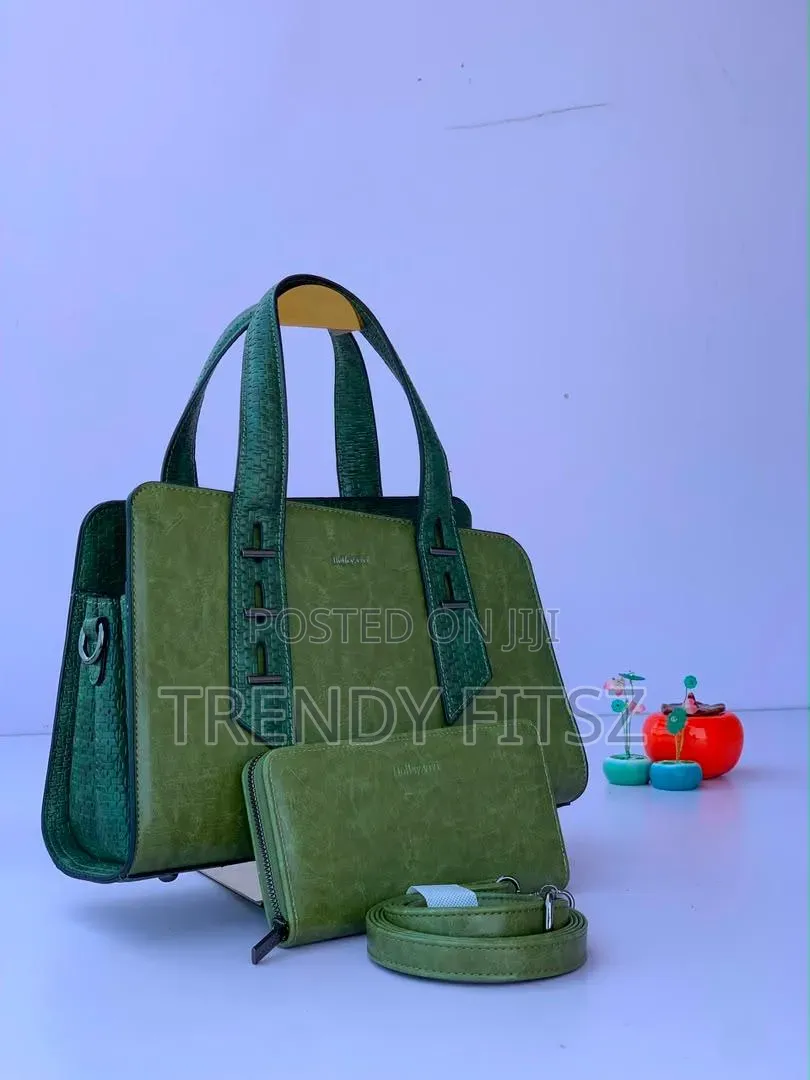 Textured Handle Leather Handbag With Wallet & Shoulder Strap |
