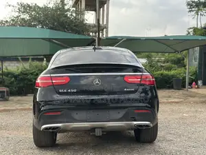 Mercedes-Benz GLE-Class 2016 Black