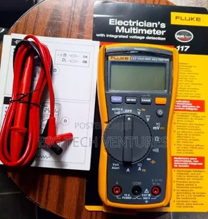 Fluke 117 Electrician's Multimeter, Which Features Integrated