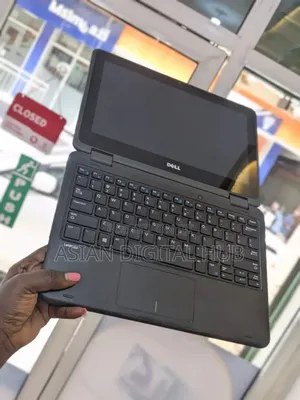 New Laptop Dell Latitude 3190 8GB Intel Core i5 SSD 128GB