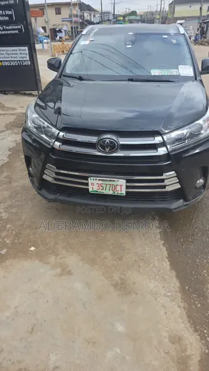 Toyota Highlander Limited Platinum 4x4 V6 (3.5L 6cyl 8A) 2018 Black