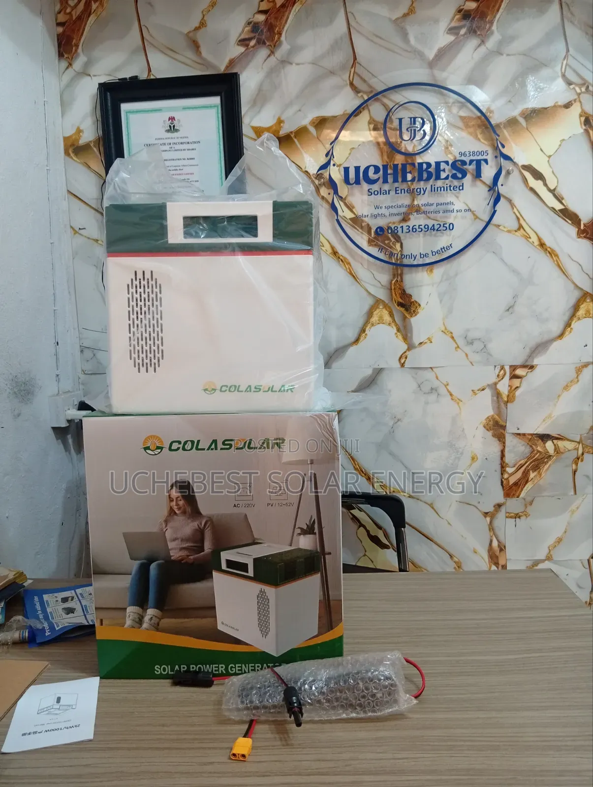 2000w Cola Solar Generator All in One