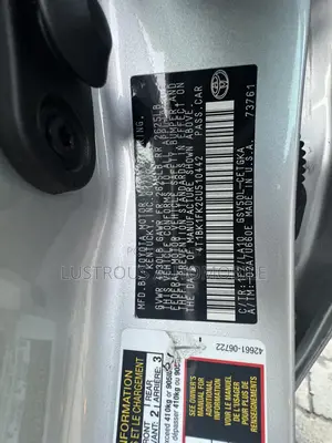 Toyota Camry XLE V6 4dr Sedan (3.5L 6cyl 6A) 2012 Silver