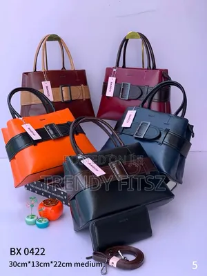 Belted Leather Handbag With Wallet & Shoulder Strap |
