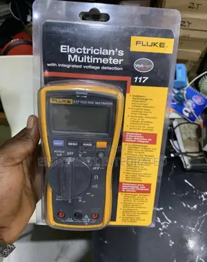 Fluke 117 Electrician's Multimeter