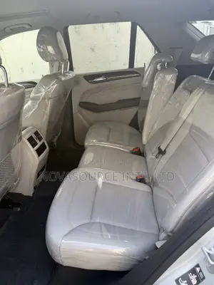 Mercedes-Benz M Class 2012 Silver