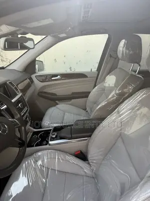 Mercedes-Benz M Class 2012 Silver