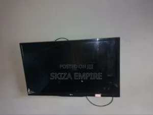 Used 35 Inches LG Led Screen TV