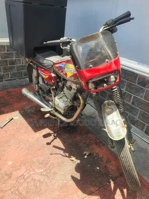 Daylong DGL125-K 2010 Red