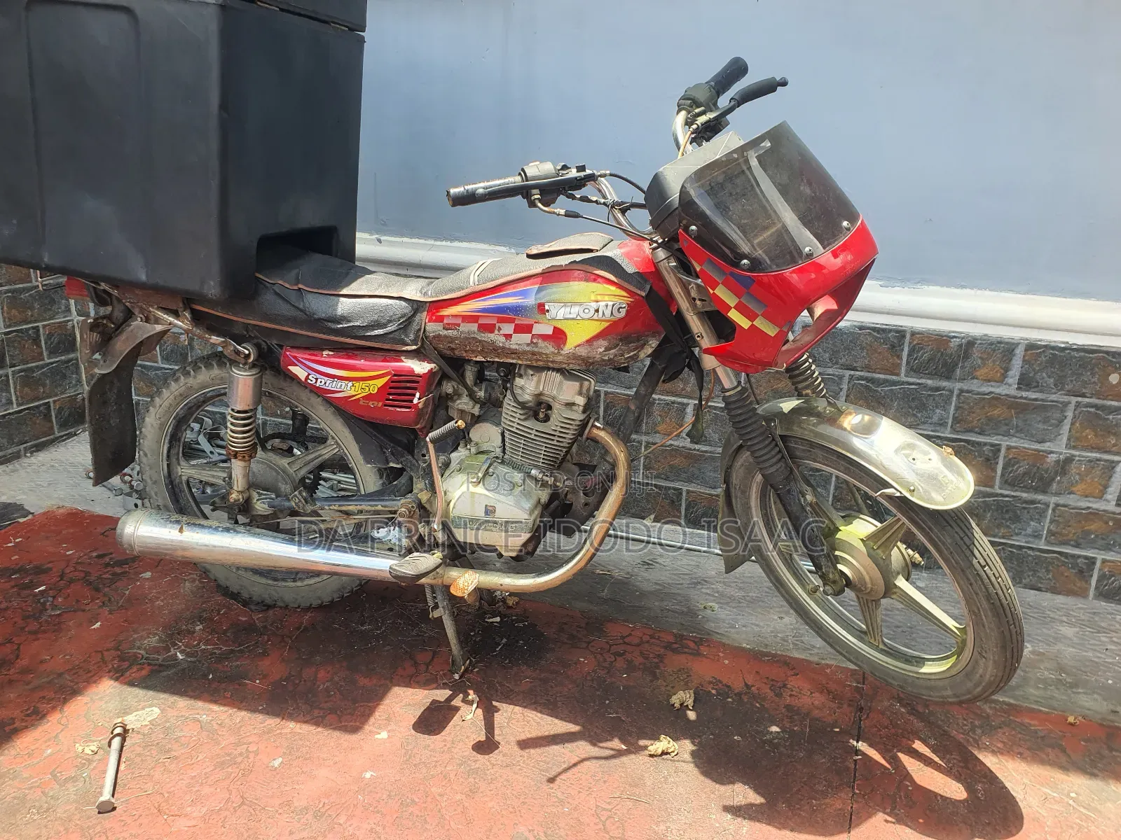 Daylong DGL125-K 2010 Red