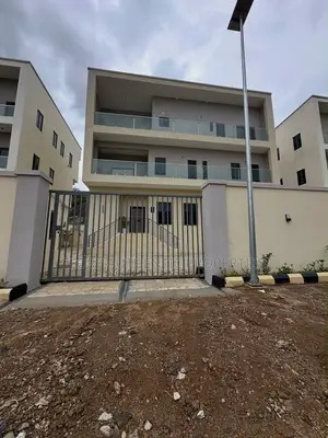 5bdrm Duplex in Katampe Extension for sale