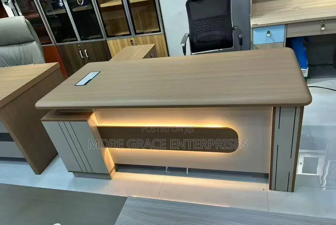 Executive Office Desk 1.8 Meters