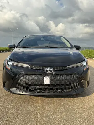Toyota Corolla LE 2021 Black