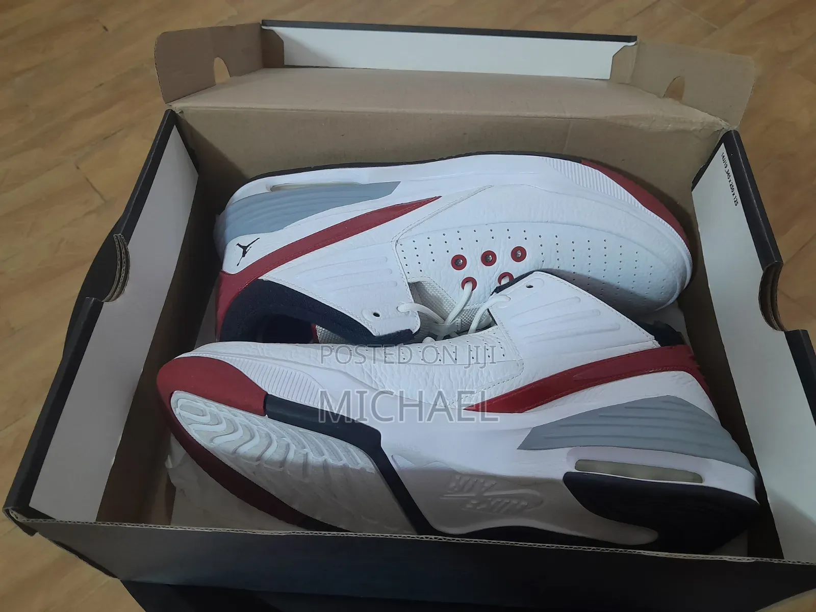 Authentic Jordan Max Aura 5 – Size 46 (Worn Once)