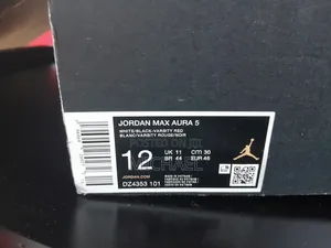 Authentic Jordan Max Aura 5 – Size 46 (Worn Once)