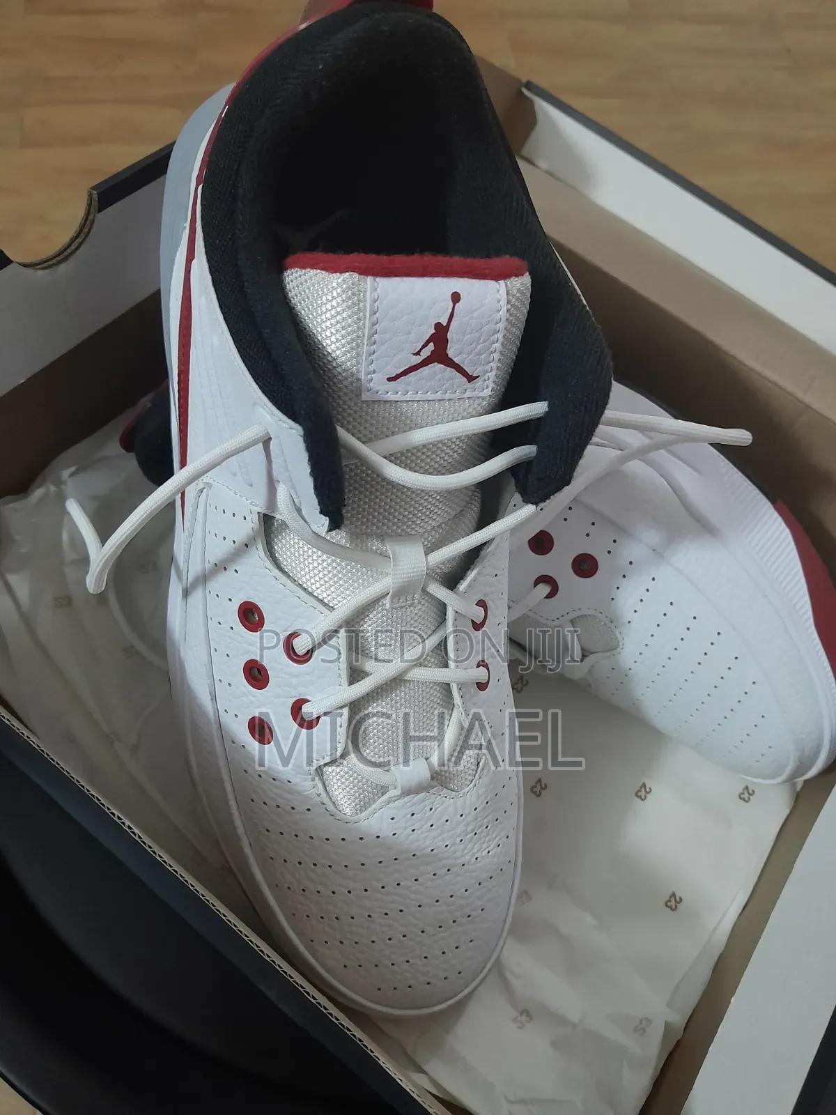 Authentic Jordan Max Aura 5 – Size 46 (Worn Once)