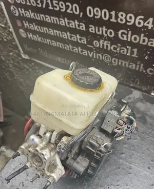Lexus GX460 2011 ABS Module Tokunbo