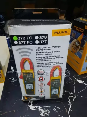 Fluke 378 FC Non-Contact Voltage True-RMS AC/DC Clamp Meter