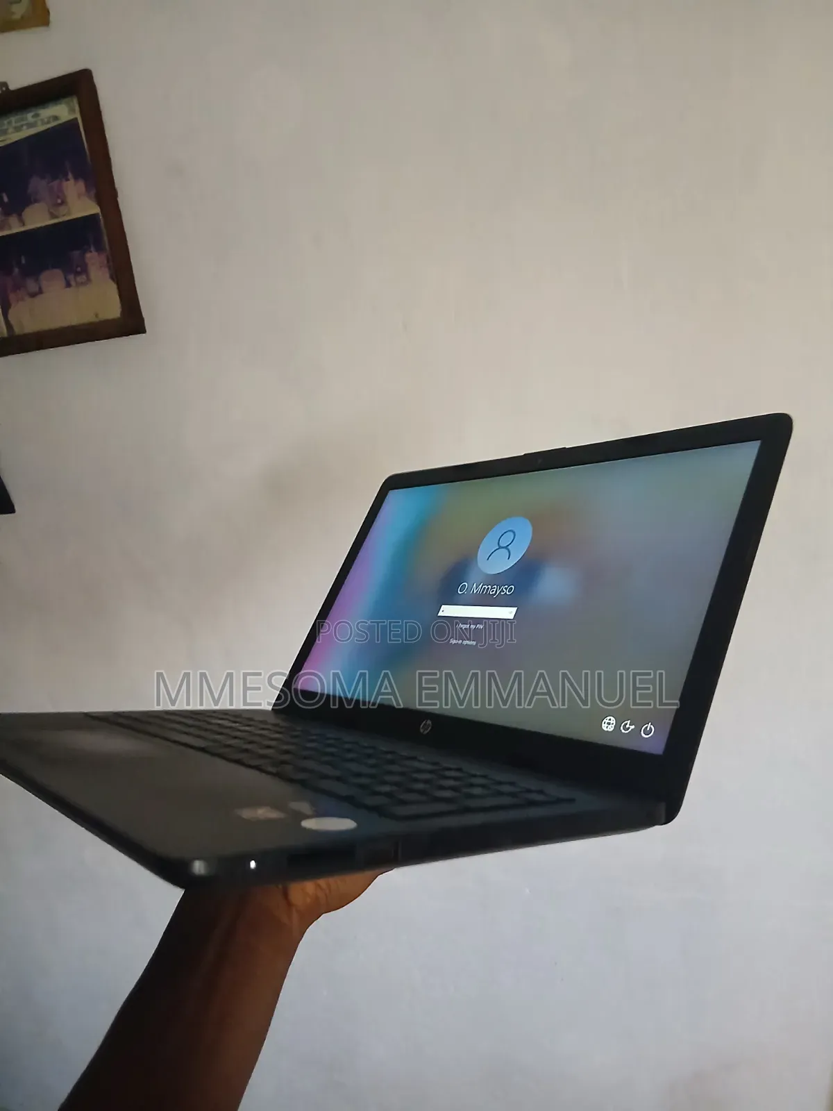 Laptop HP 15 4GB AMD Ryzen 3 HDD+SSD 500GB