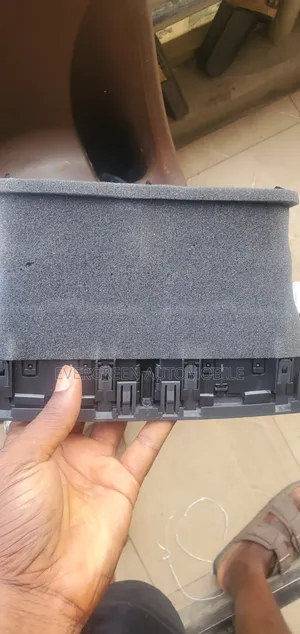 2008 Es350 Dashboard a/C Vent Available for Sales