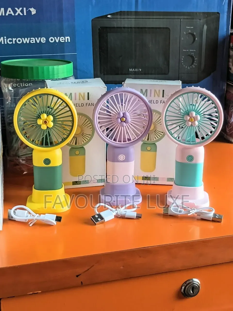 Fruity Design Mini Fan