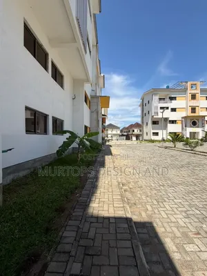 Mini Flat in Ikota for rent