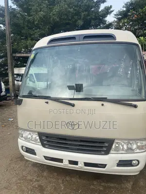 Toyota Coaster 2017 Gold