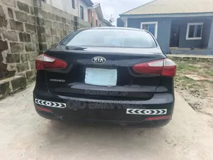 Kia Cerato 2014 Black