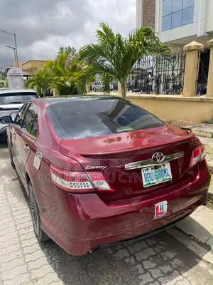 Toyota Camry SE V6 4dr Sedan (3.5L 6cyl 6AM) 2008 Burgundy