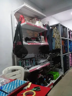 Supermarket Shelve