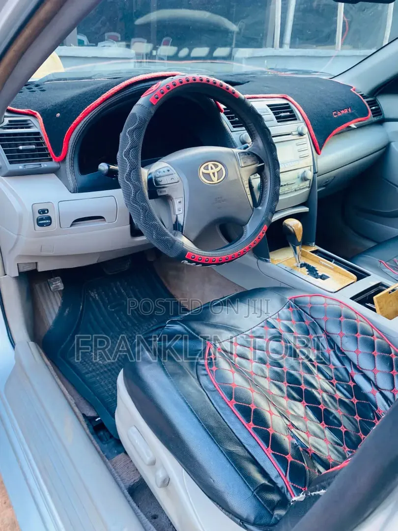 Toyota Camry 2.4 XLE 2008 Silver